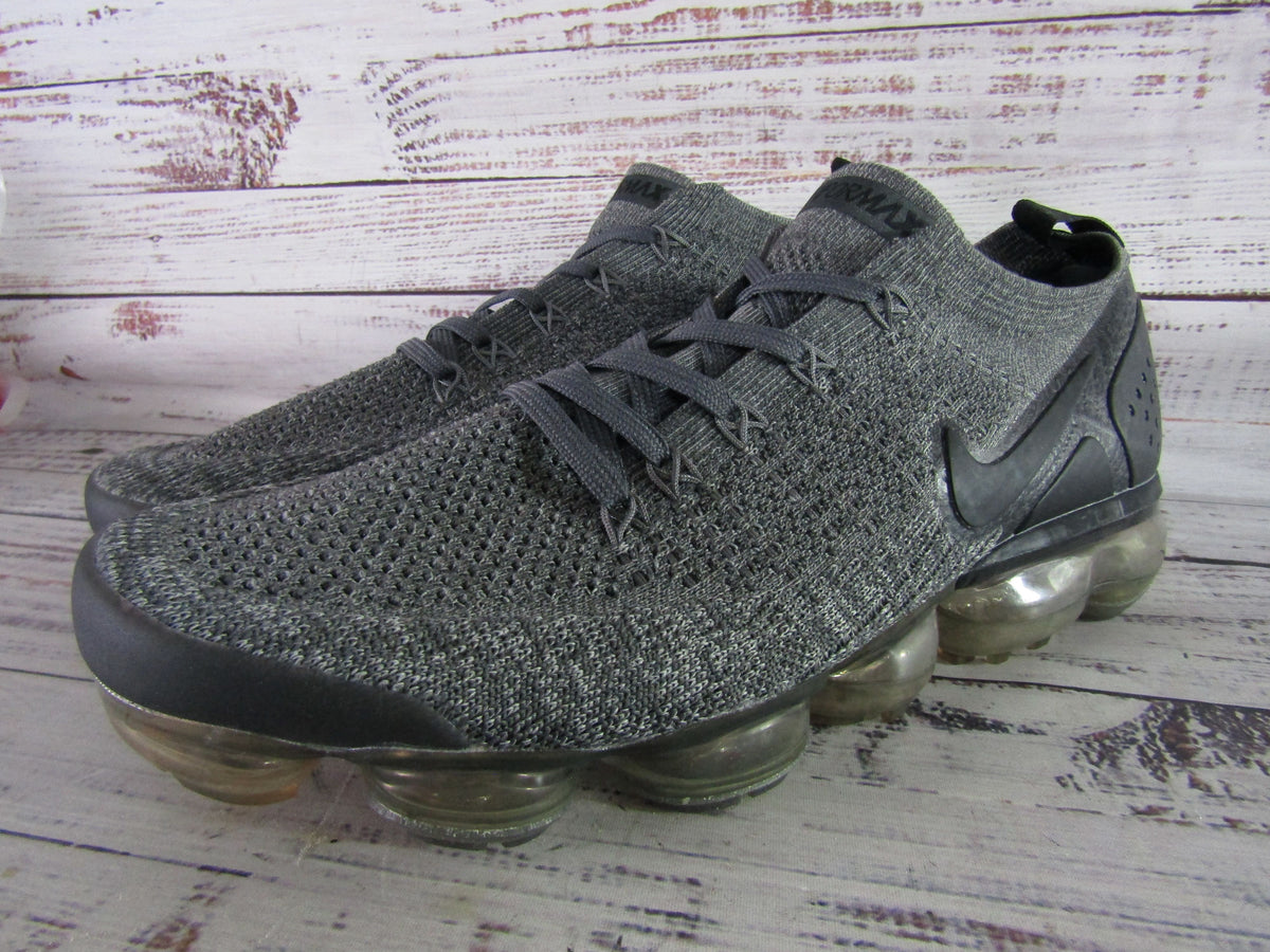 Nike Air Vapormax Flyknit 2 Wolf Grey Mens Gray Knit Sneakers Size 11 942842-002