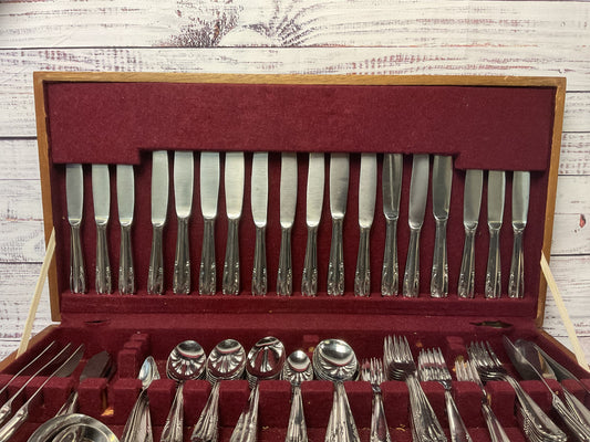 Ribera Stainless Steel Flatware Box Set 141 Pieces Spoons Forks Knives Serving