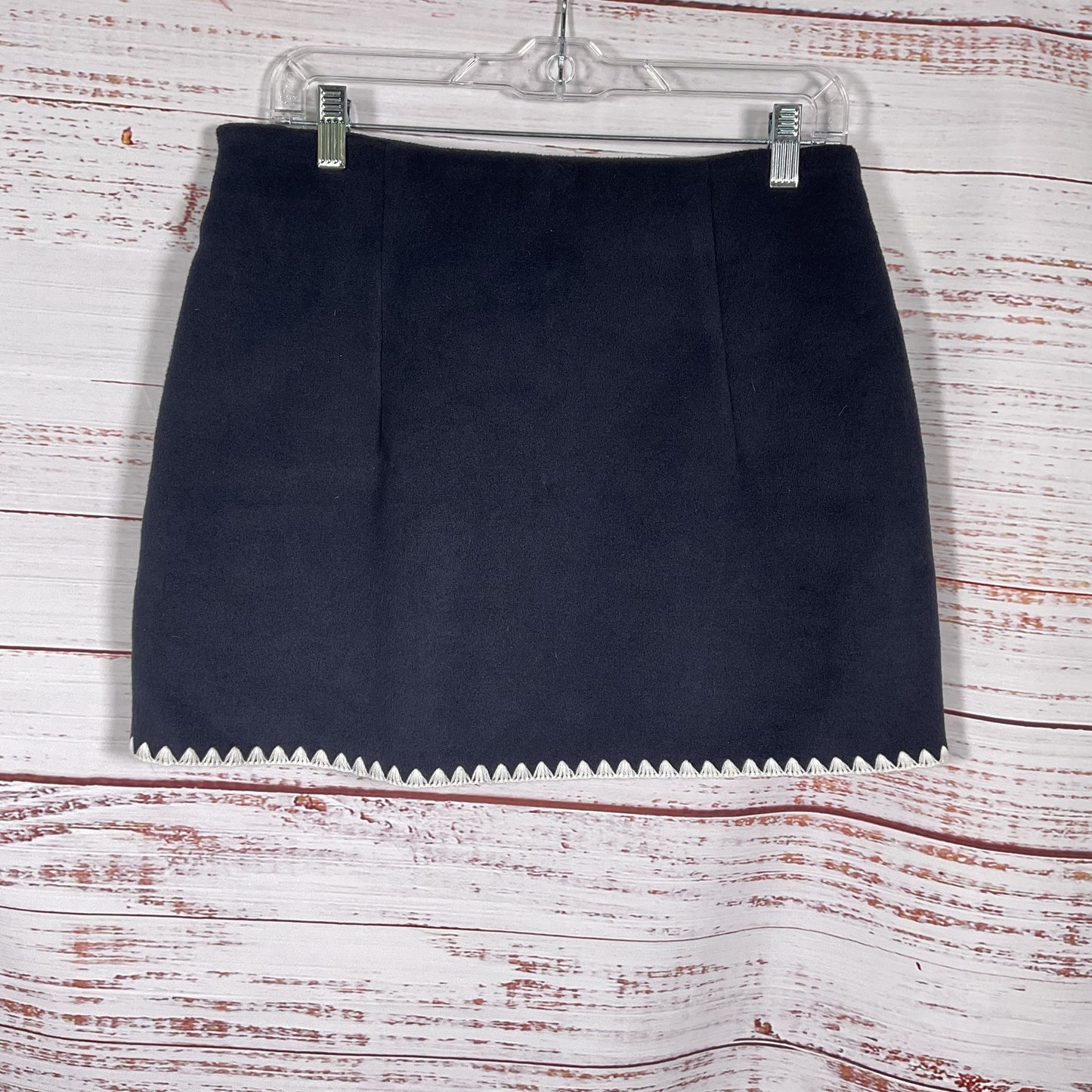 Commense Revolve Anthropologie Navy Blue White Embroidery Skirt - Size L