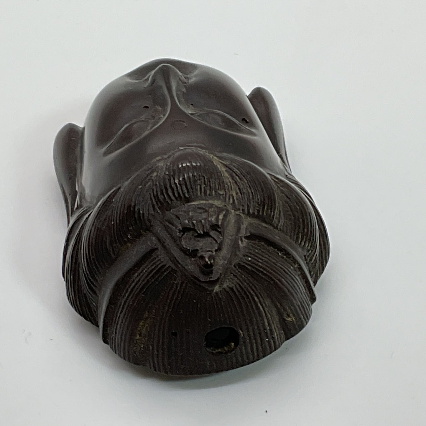VTG./ANTIQUE Dark Wood Carved Japanese Kannon Netsuke- 1 7/8"