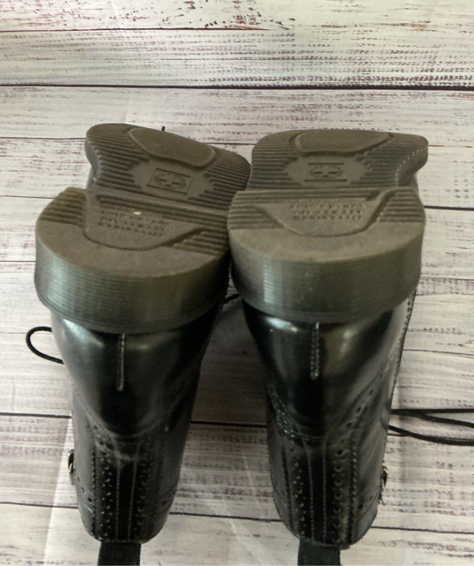 Women's Dr. Martens Black Delphine Leather Brogue Boots Size 5
