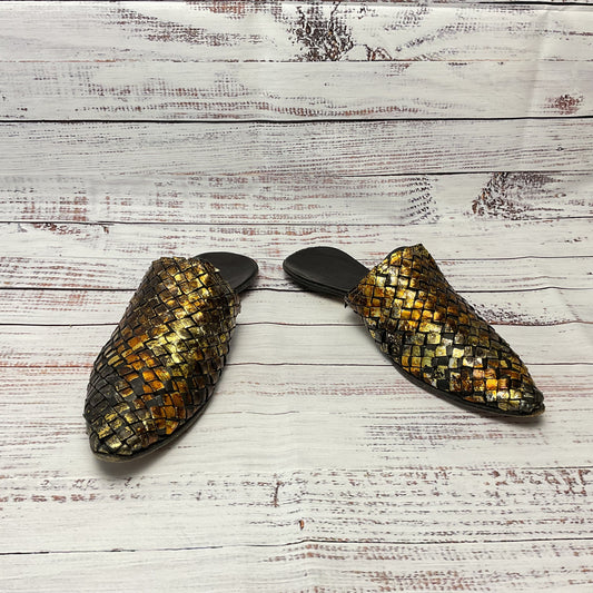 Cyndwoq Metallic Woven Leather Mule Sandal Women Size 8