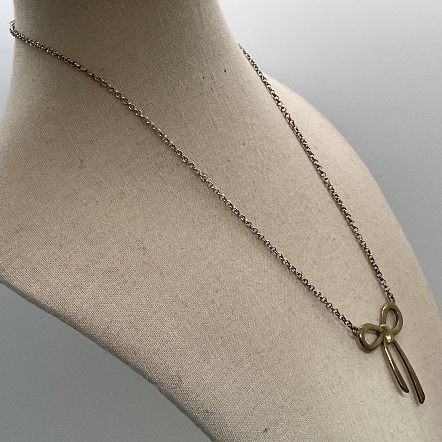 REEB Sterling Silver Tied Bow Pendant 18" Rolo Chain Necklace- 8.82g