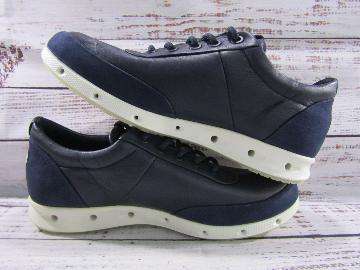 Ecco Cool Pro Women's Blue Leather Gore-Tex Waterproof Golf Shoes Size 5