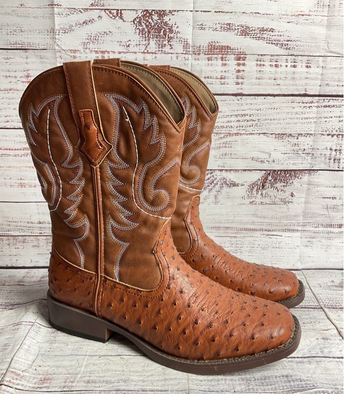 Roper Men's Ostrich Embossed Western Boots Brown 7