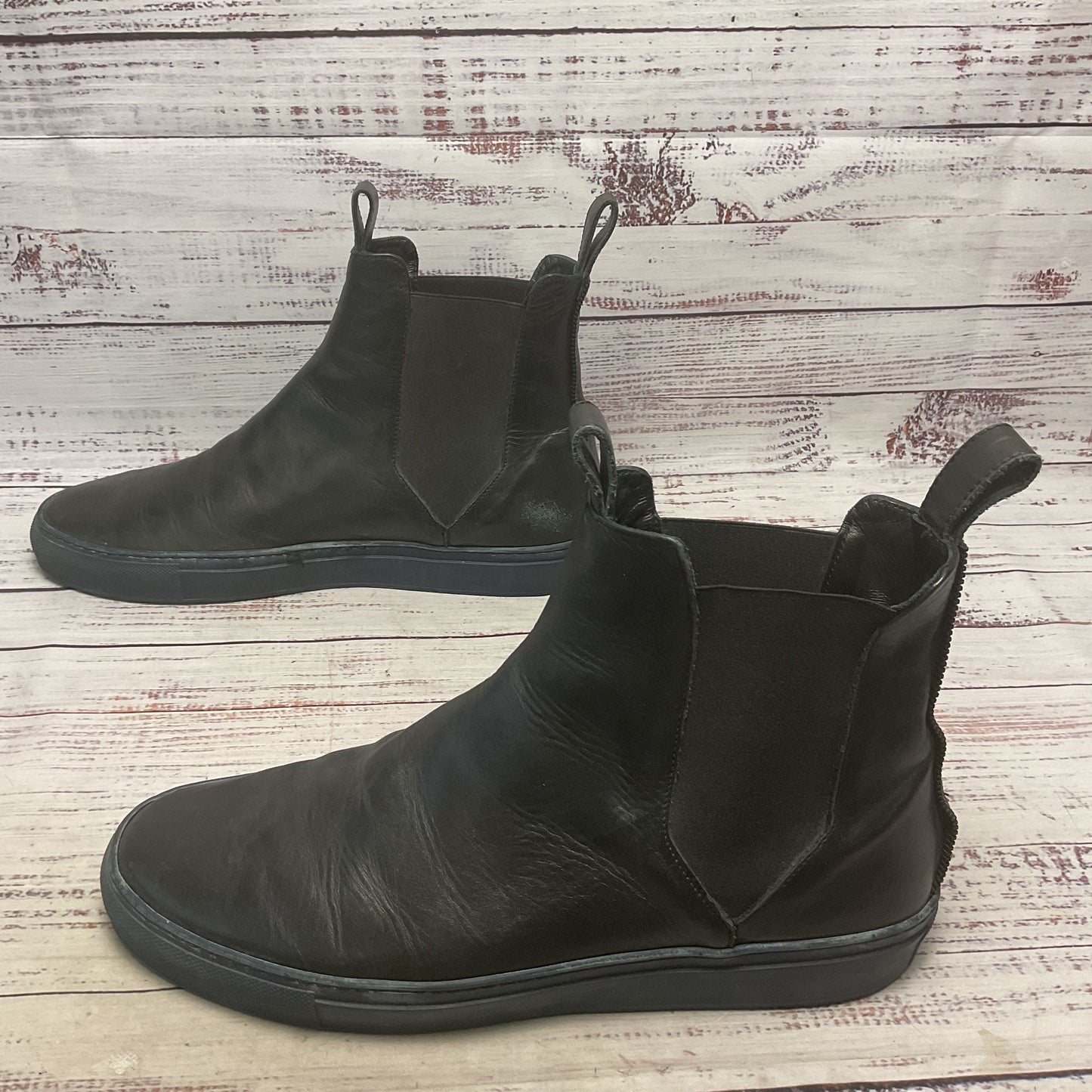 Uri Minkoff Black Leather Chelsea Boot Men Size 11