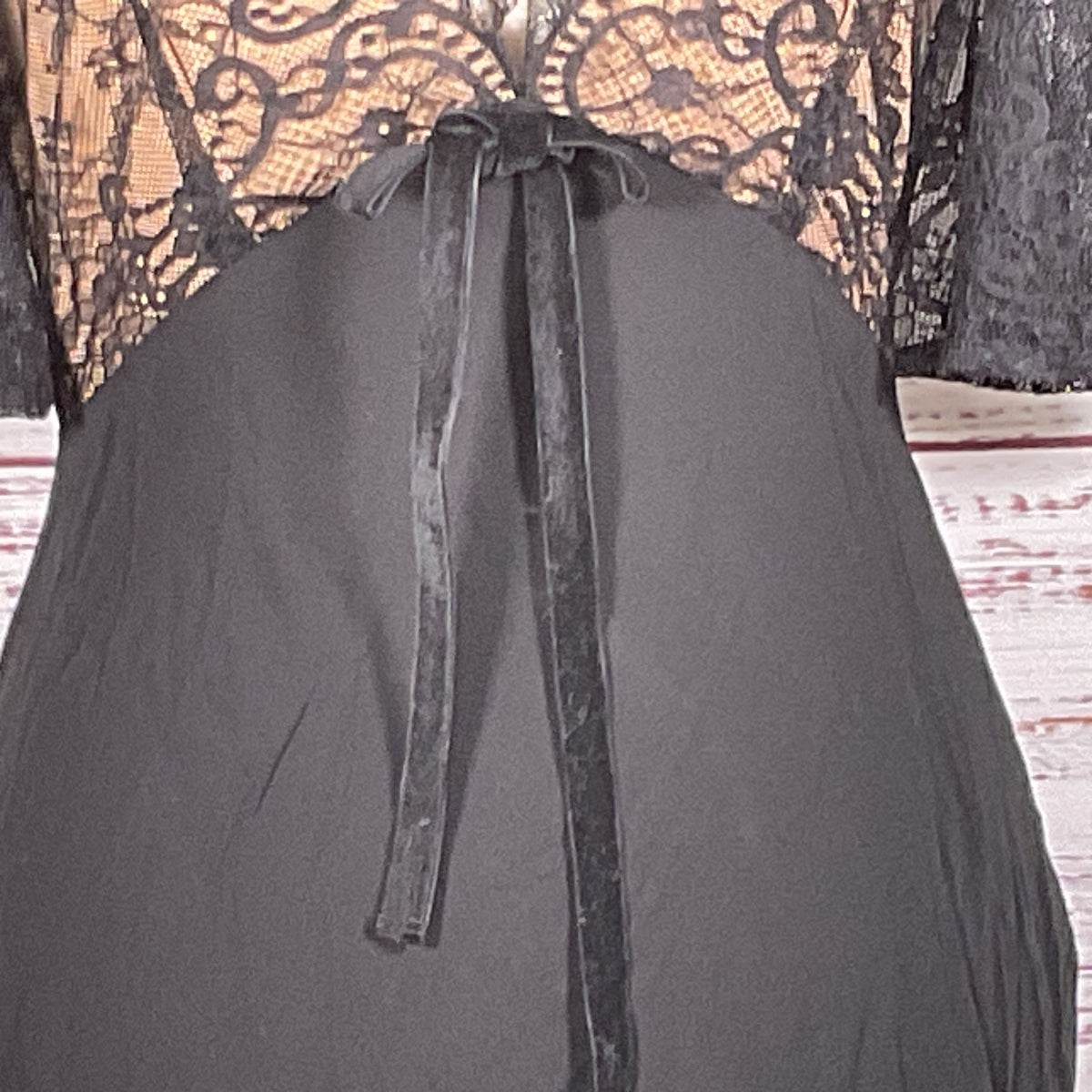 NWT RUMORED Women's Lace Top Sheer Lace Back Long Gown- SZ M