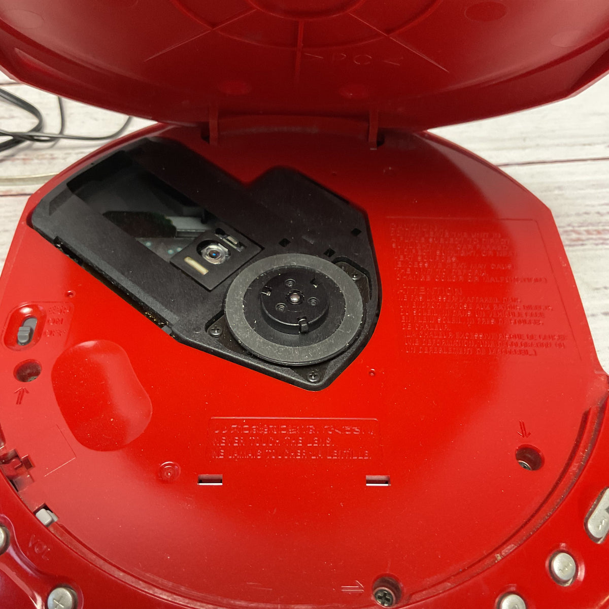 Sony Portable CD Player Red D-E220 ESP Max Parts Or Repair Turns On Spins
