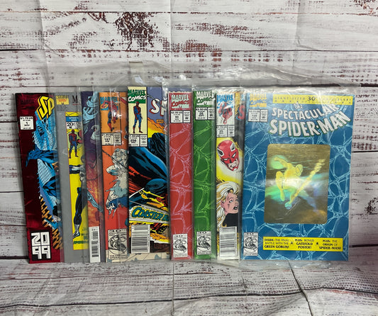 Marvel Comics Spider-Man Collection of 11 Comic Books