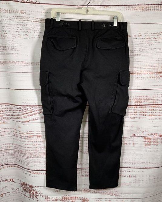 Karl Lagerfeld Paris Men's Dress Capri Cargo Pants Black S