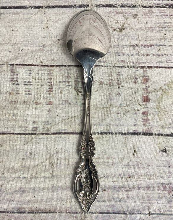 Onedia Vintage Set of 8 Renoir Pembrooke Small Spoons Stainless Steel
