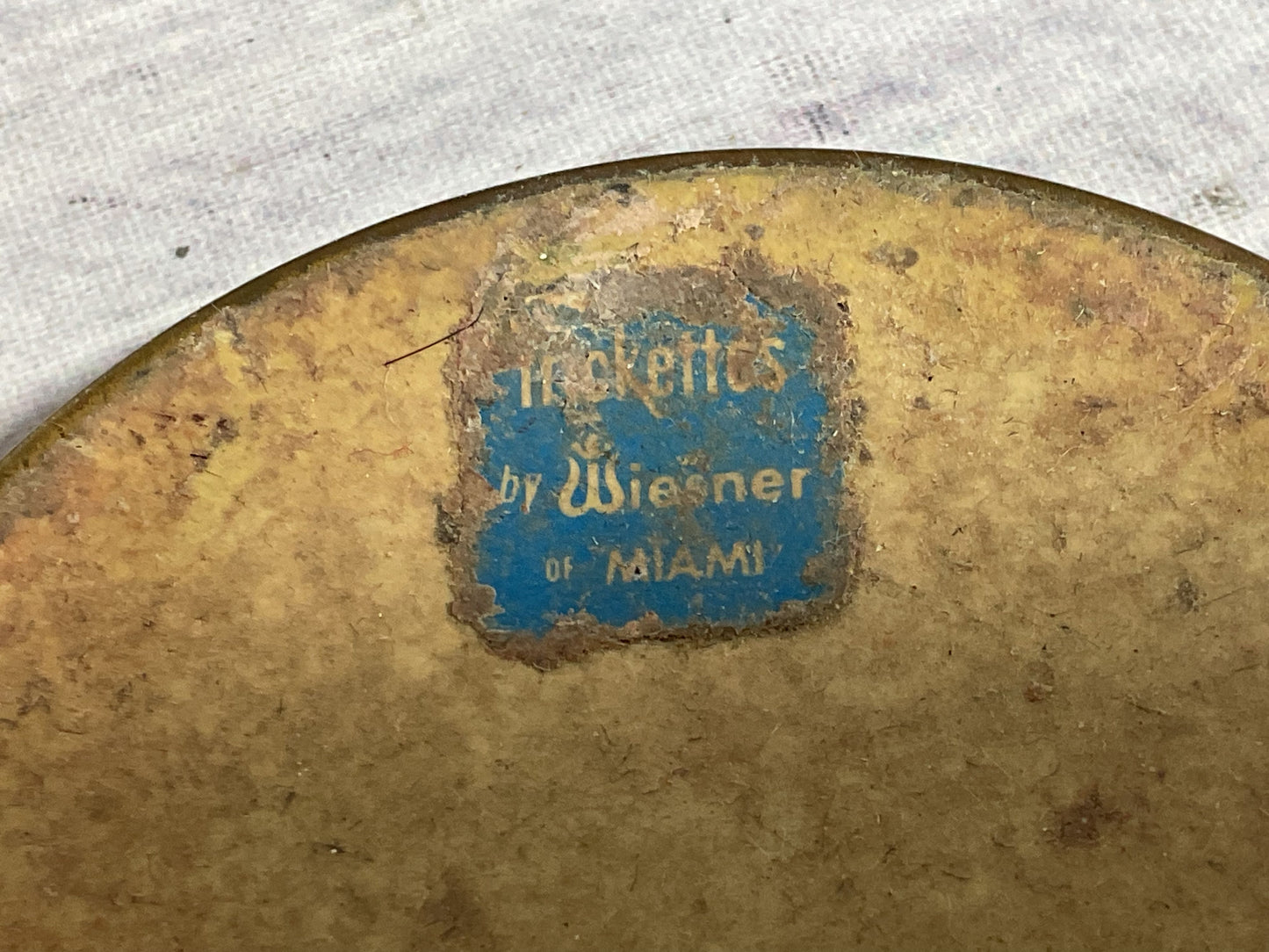 VTG. WIESNER OF MIAMI Trickettes Mother of Pearl Powder Mirror Compact