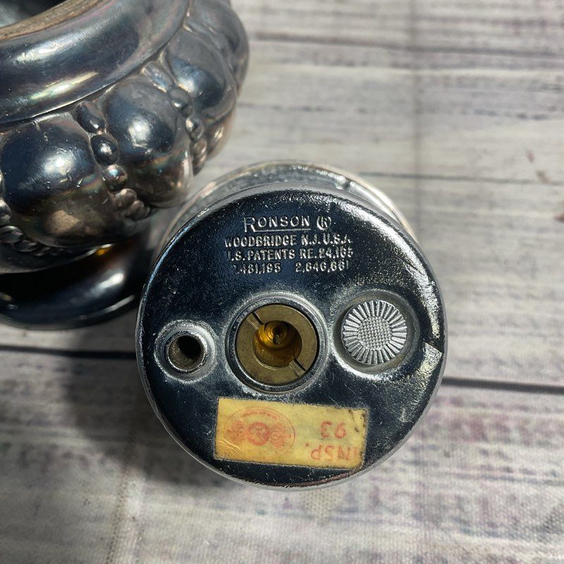 VTG. Ronson Crown Varaflame Silver Plate Table Lighter