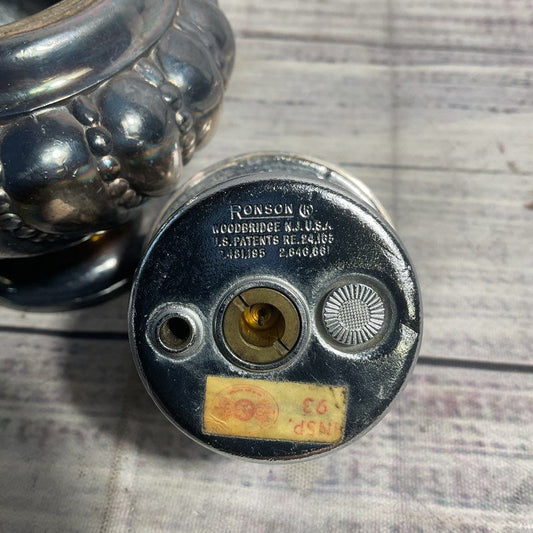 VTG. Ronson Crown Varaflame Silver Plate Table Lighter