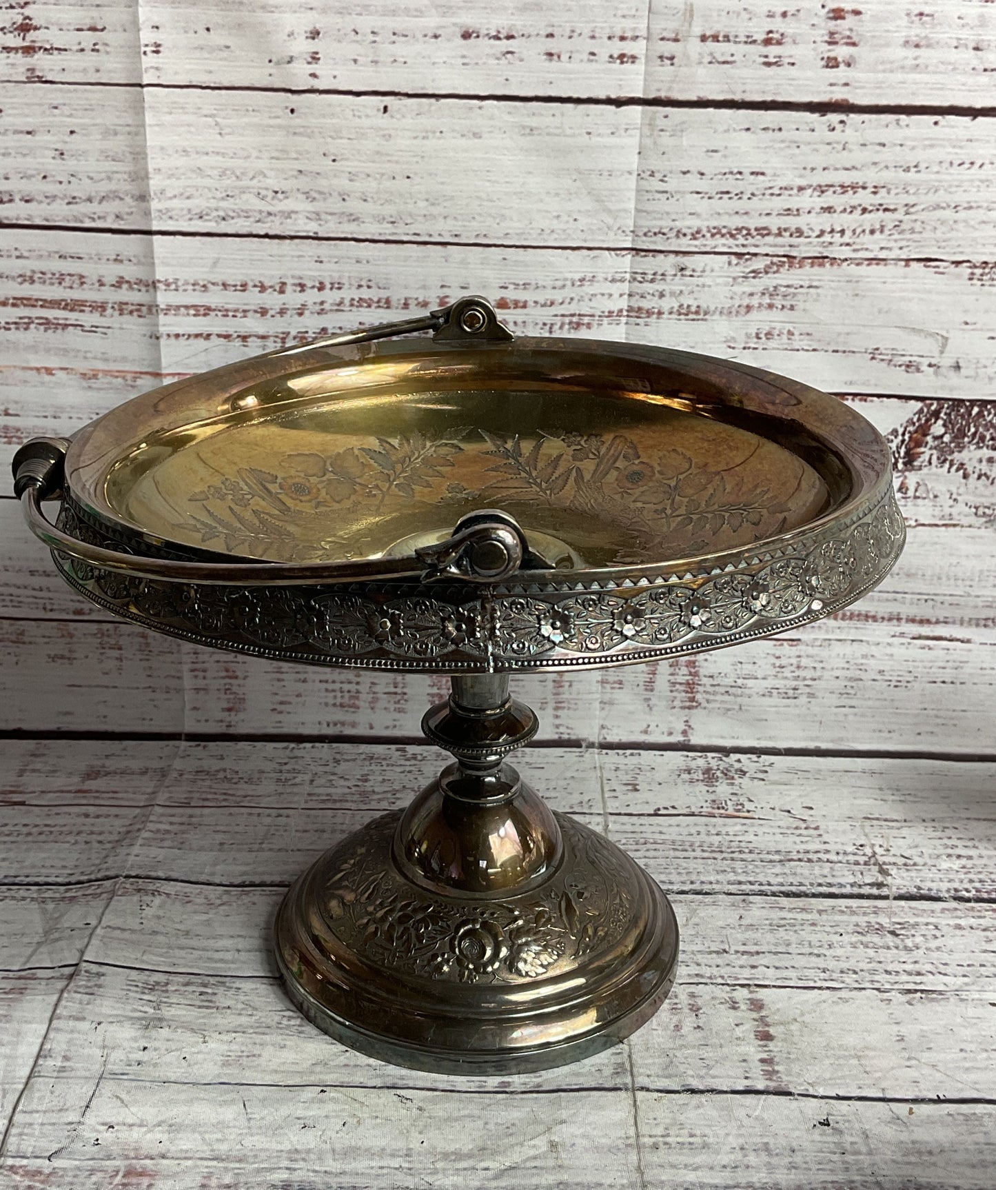 Simpson Hall Miller & Co Vintage Bride Basket Trecle Plate Silver Plated