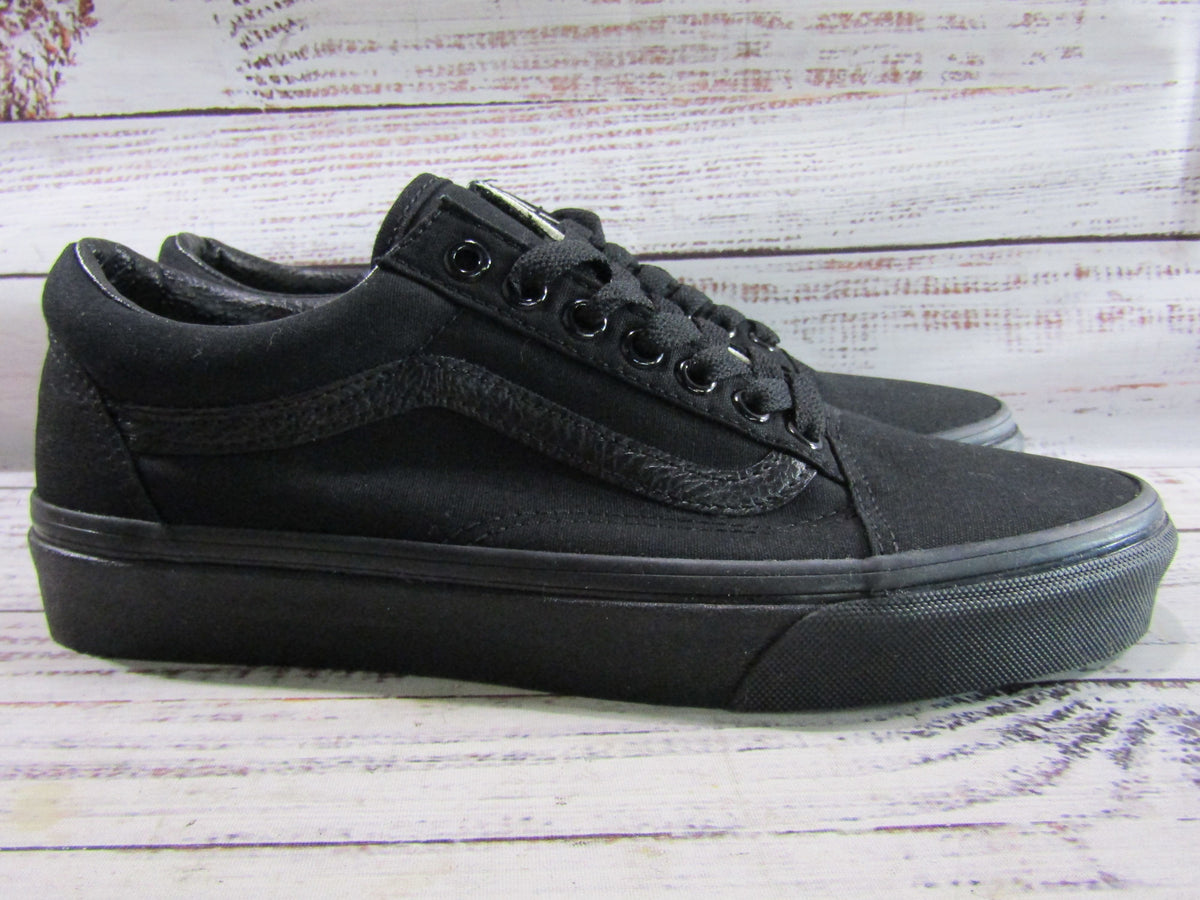 VANS Old Skool Women's Black Low Top Sneakers Size 8