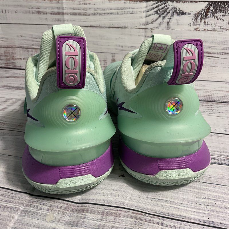 Li Ning Way of Wade All City 10 V2 Teal and Purple Athletic Sneaker Men's 11 US