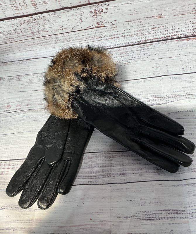 NWT Women's Surell Black Leather Gloves w/ rabbit fur trim SZ S Retail $135