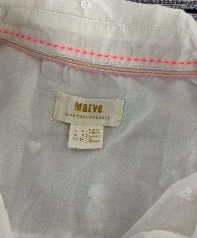 Women's Maeve By Anthropologie White Blouse w/Pineapple appliques Size 6
