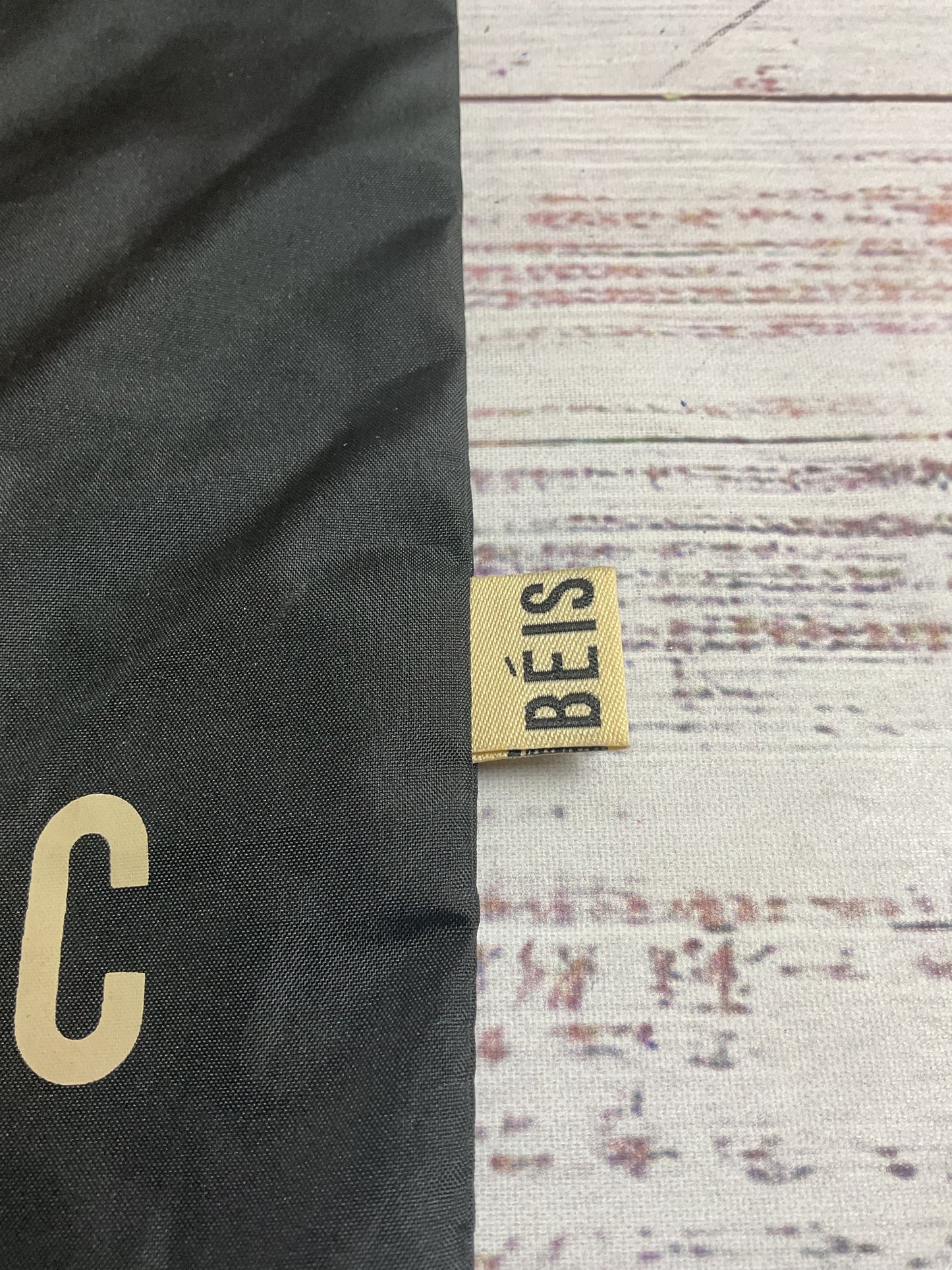 Black 'Not Beisic' Beis Dustcover Bag