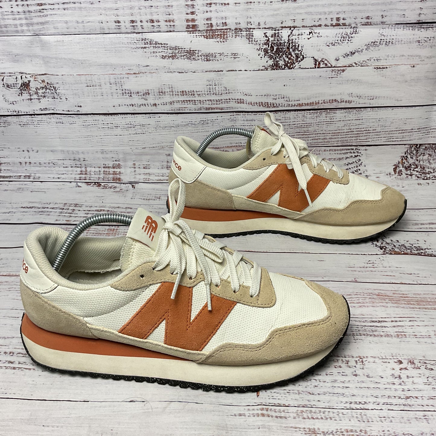 New Balance 237 White Rust Orange Athletic Shoe Men Size 10