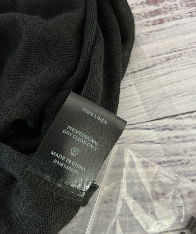NWT Women's Generation Love Black Linen Top with beading Size M Retail $160