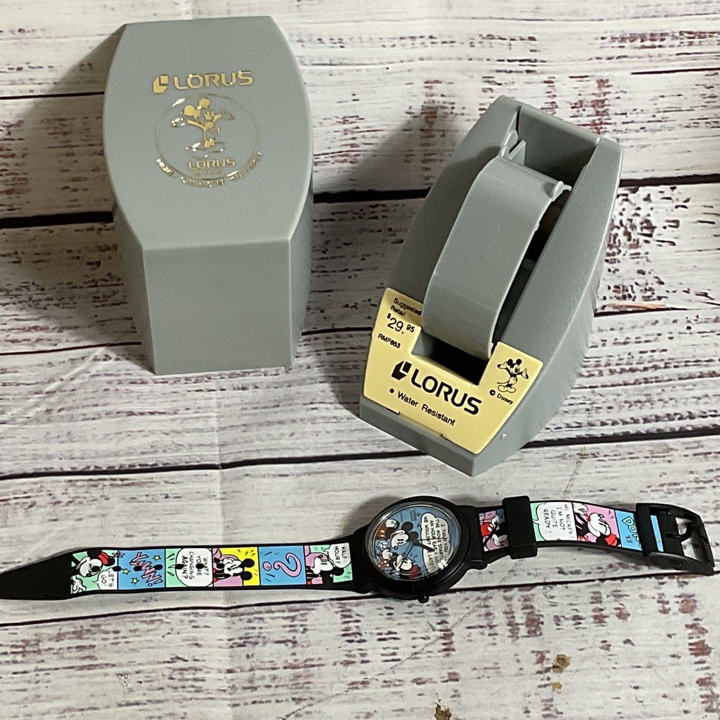 VTG. 1980's LORUS Mickey & Minnie Mouse Comic Cartoon Watch- NEEDS BATTERY