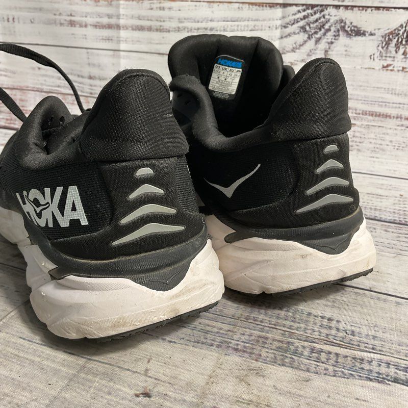 Hoka One One Clifton 8 Black Athletic Sneaker Men's Size 8.5