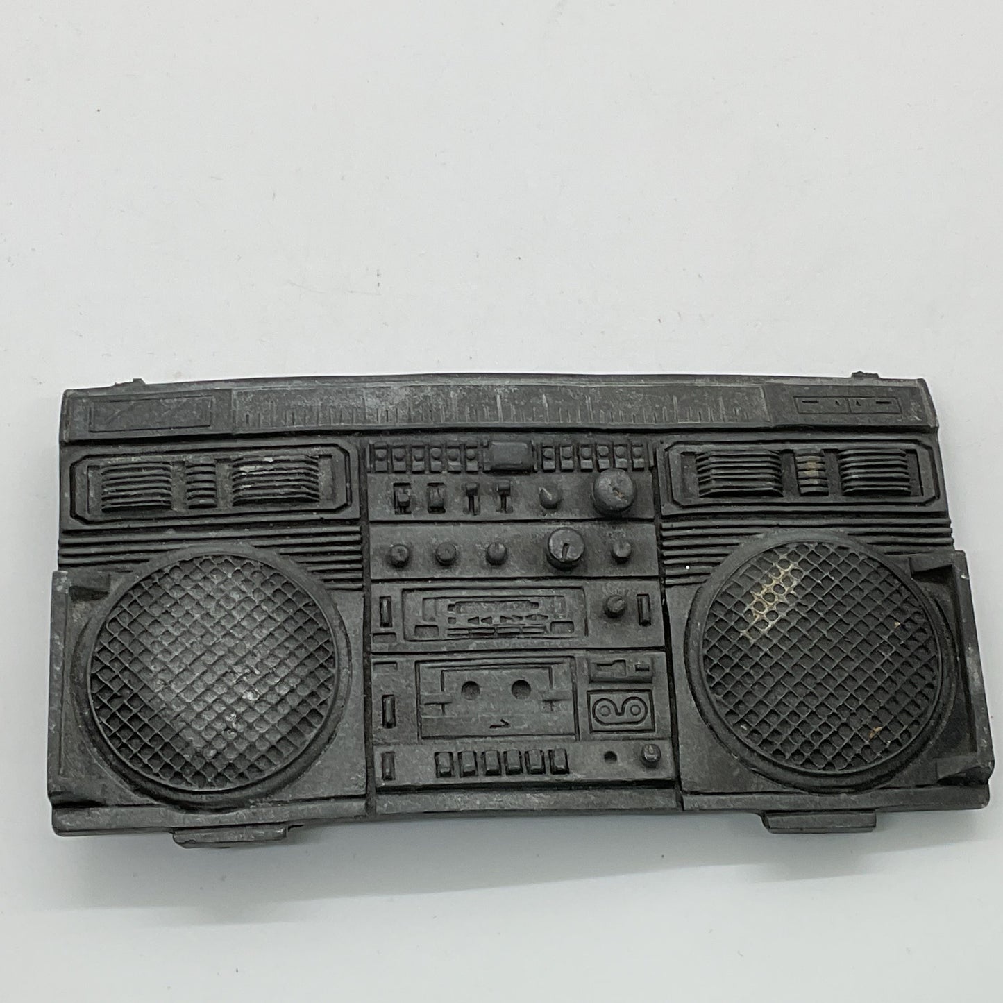 VTG. FAMOUSE STARS and STRAPS Travis Barker Pewter Radio Boombox Belt Buckle
