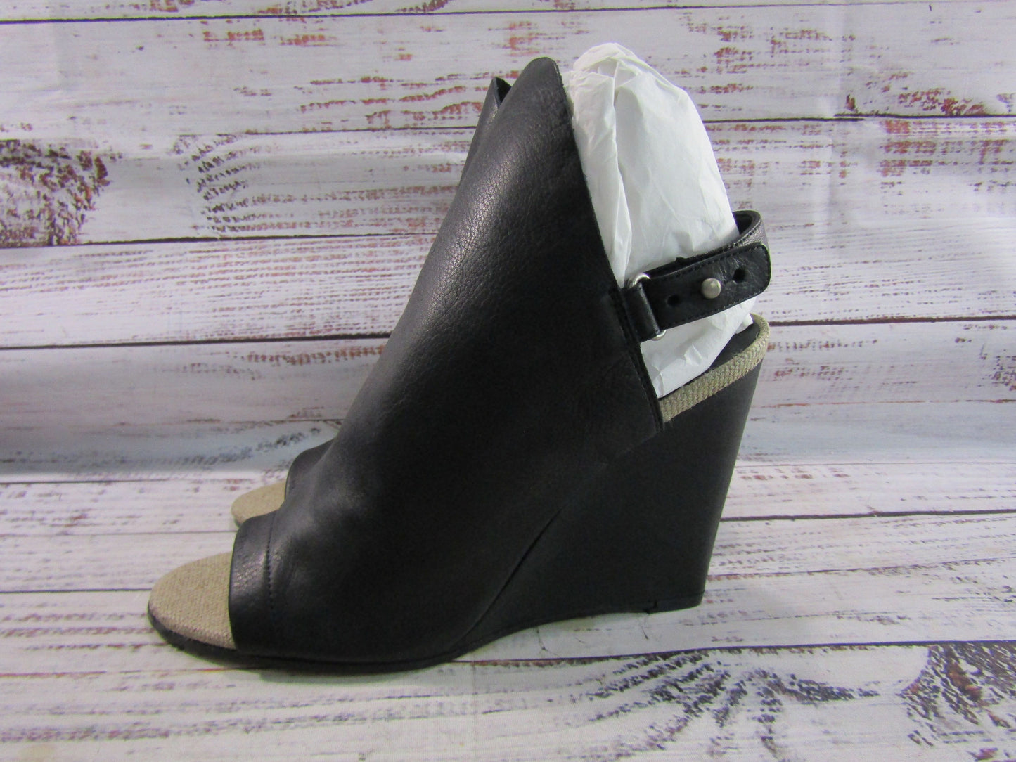 Vince Kostel Women's Black Leather Wedge Sandals Size 7.5 Made in Italy