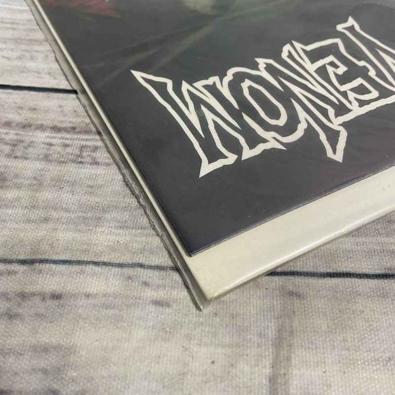 Venom #32 Versus Alien Variant Ryan Brown Marvel Comics Ungraded