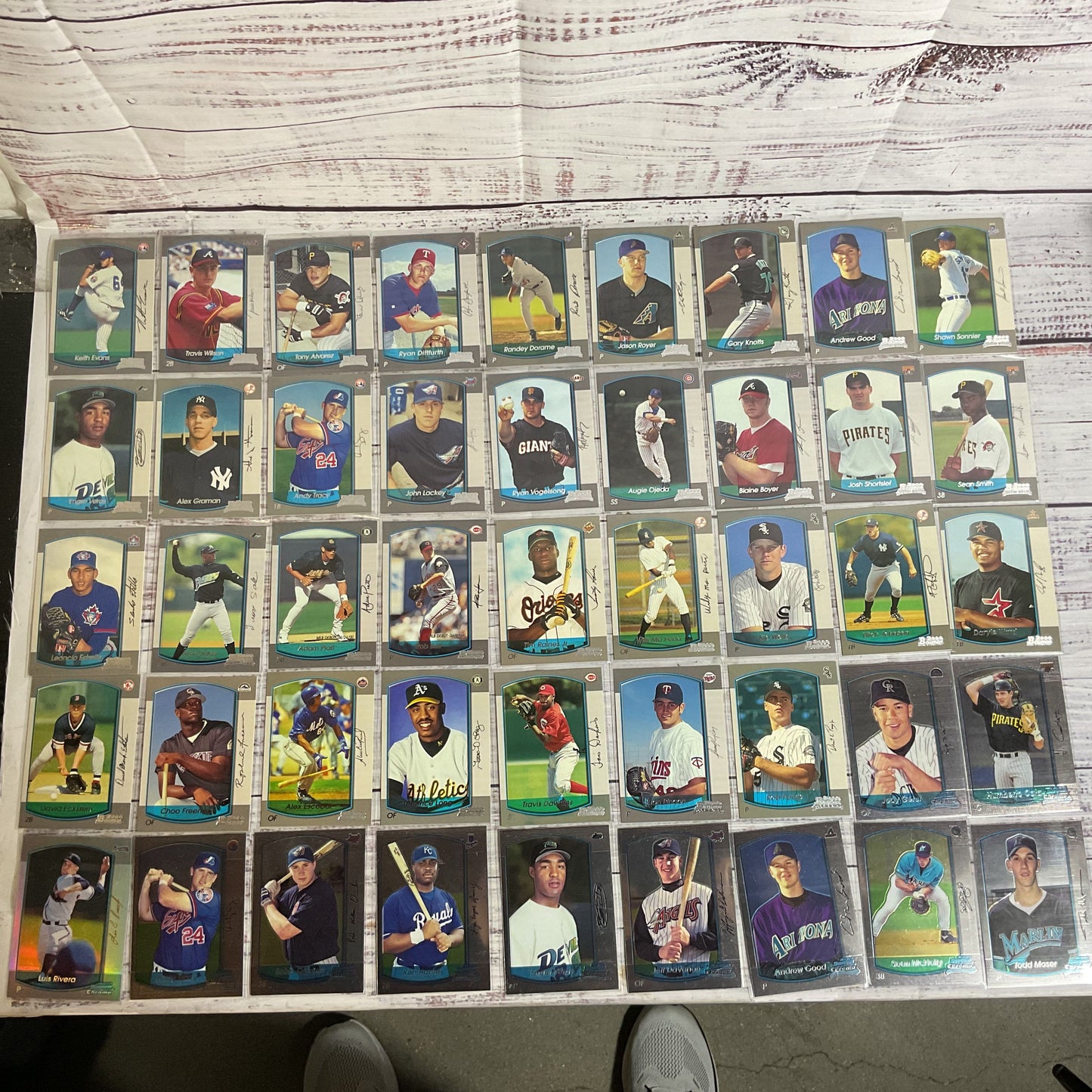 Set of 372 TOPPS 2000 Bowman & Bowman Chrome Baseball Cards