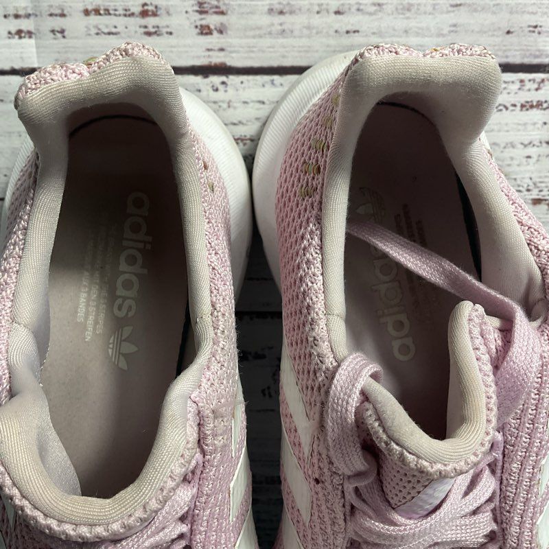 Adidas Swift Run Aero Pink Athletic Sneaker Women's Size 9.5 US