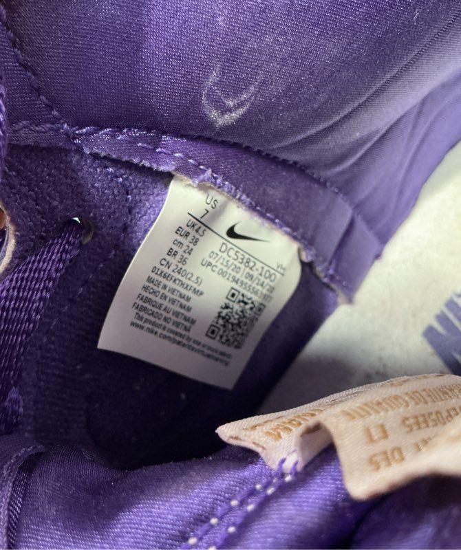 Nike Dunk High SP Varsity Purple Sneakers Women's Size 7 GREAT CONDITION!