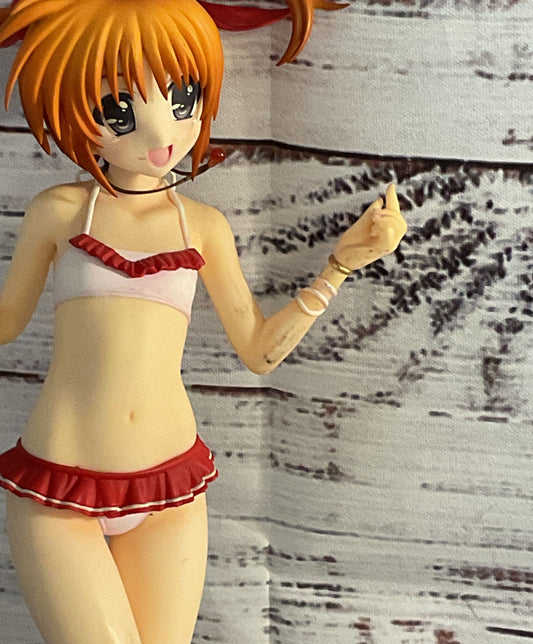Magical Girl Lyrical Nanoha Takamachi Swimsuit Ver 1/4 Figurine