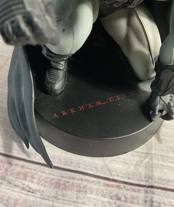 Batman Arkham City Rocksteady Collector's Edition Statue DC Comics Kotobukiya