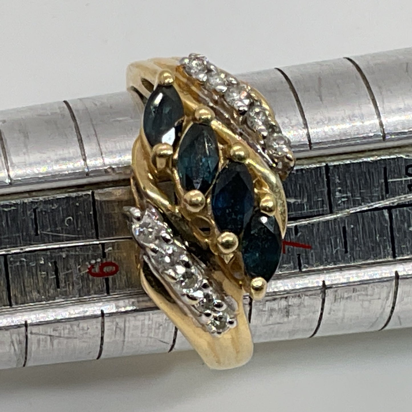 14K Yellow Gold Diamond & Sapphire SZ 6 Ring- 4.17g