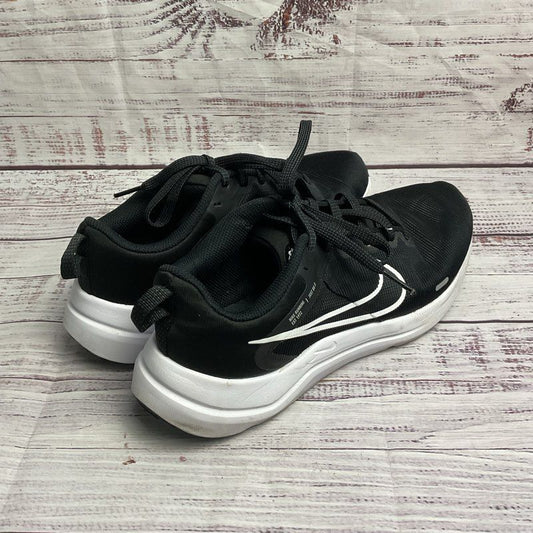 Nike Downshifter 12 Black Athletic Running Sneaker Men's Size 8.5 US