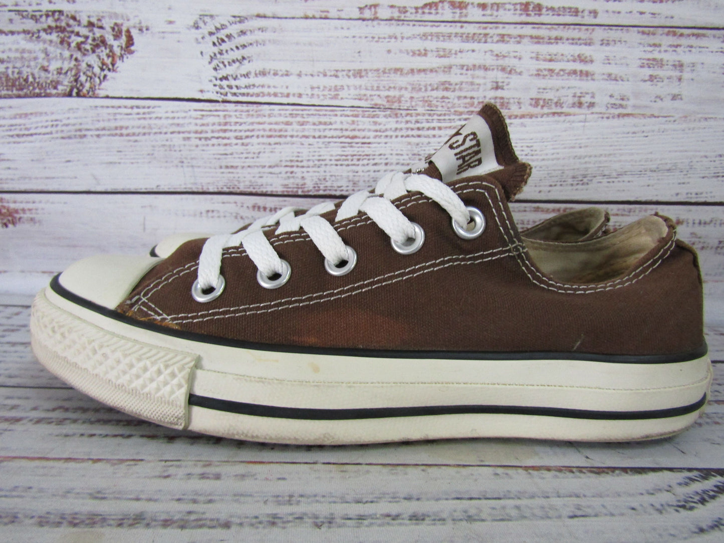 Converse Chuck Taylor All Star Women's Brown Low Top Sneakers Size 6