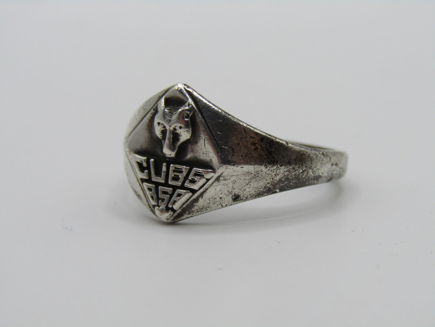 Vintage Boy Scouts of America Wolf Head Emblem Ring Size 8.5