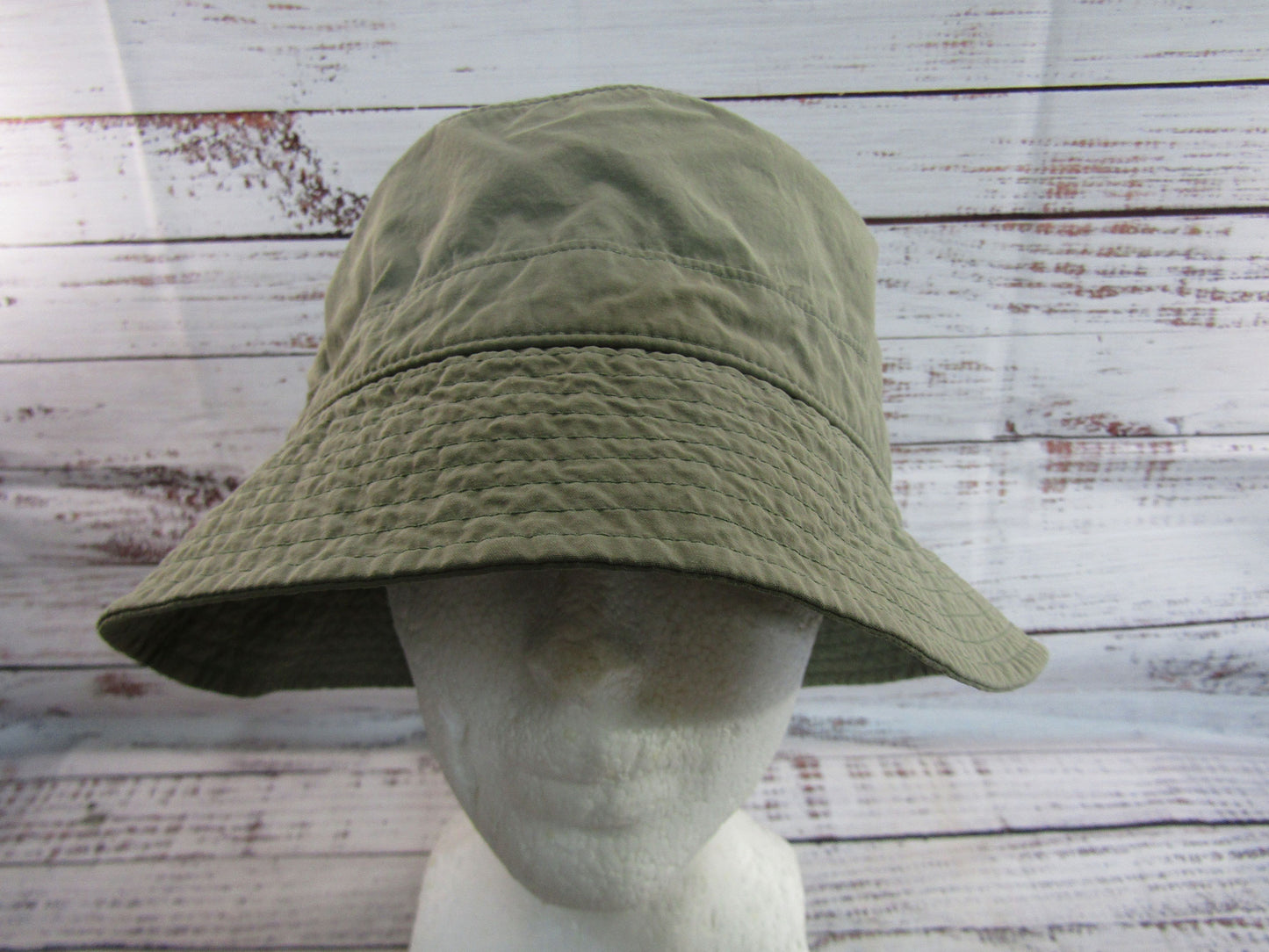Uniqlo x JW Anderson Men's Green Bucket Hat One Size