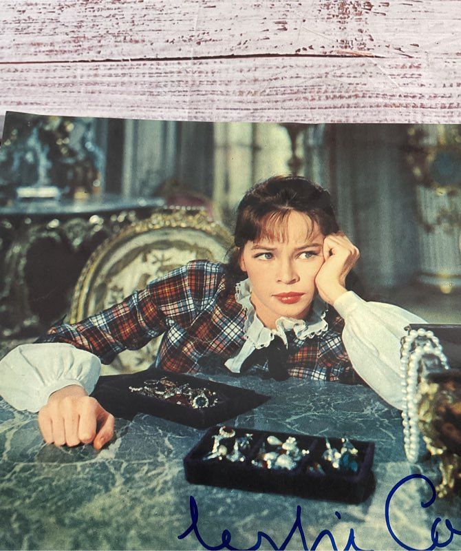 Vintage Gigi Movie Still Photo 8x12 Autographed By Leslie Caron