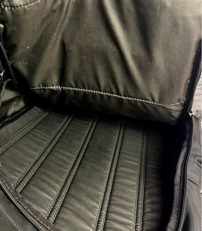 Victorinox Swiss Army Altmont 3.0 Vertical-Zip Laptop Backpack Black