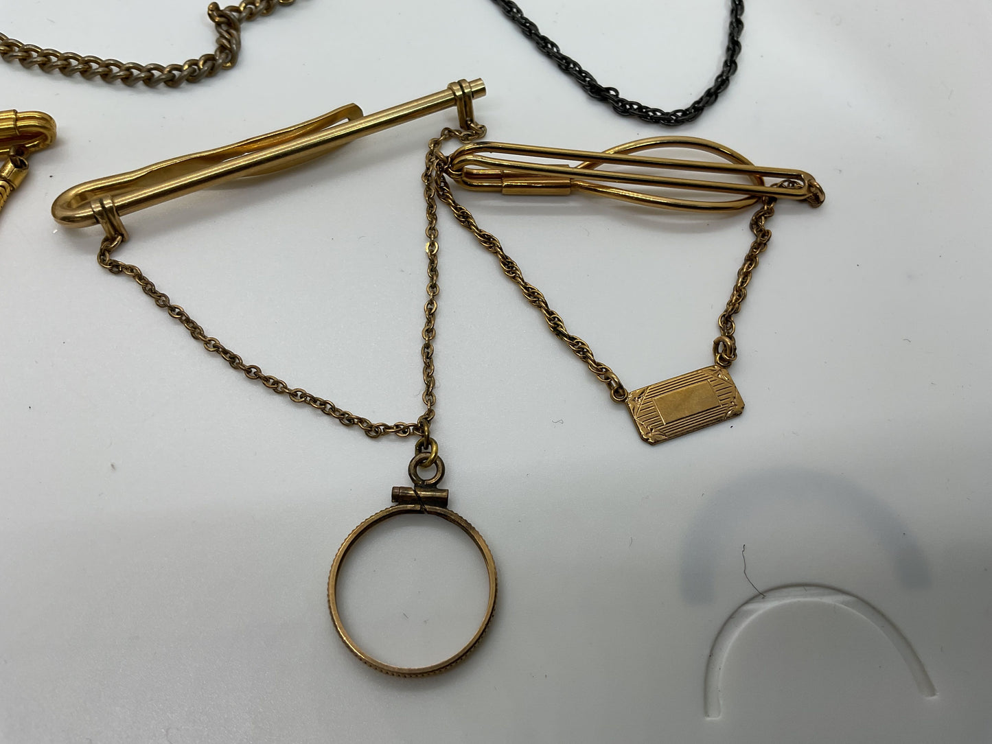 VTG. 9 Pieces of Tie/Collar Clips