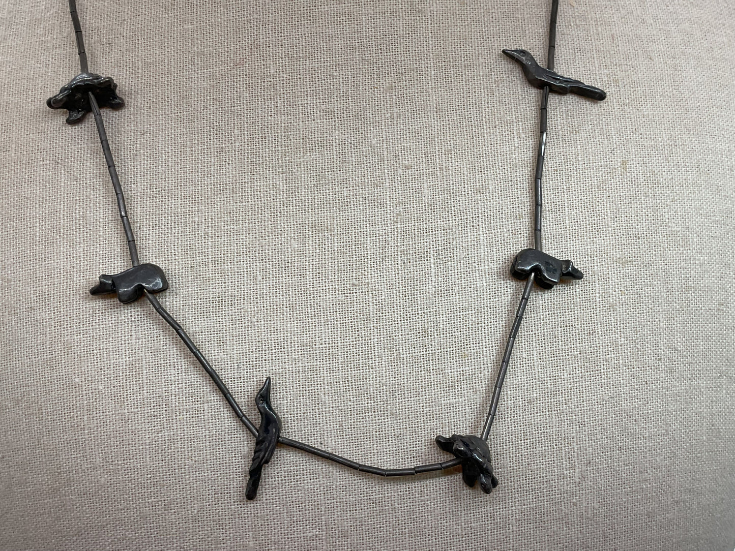 VTG. Native American Heavy Sterling Silver Fetish Animal 19.5" Necklace- 13.20g