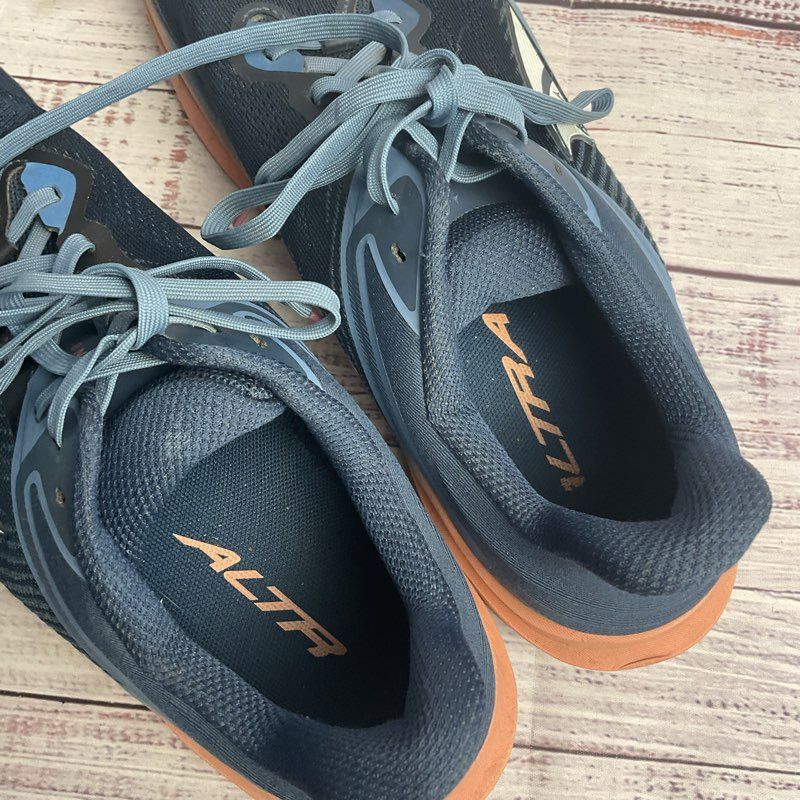 Altra Torin 8 Blue Mesh Athletic Shoe Women's Size 10.5