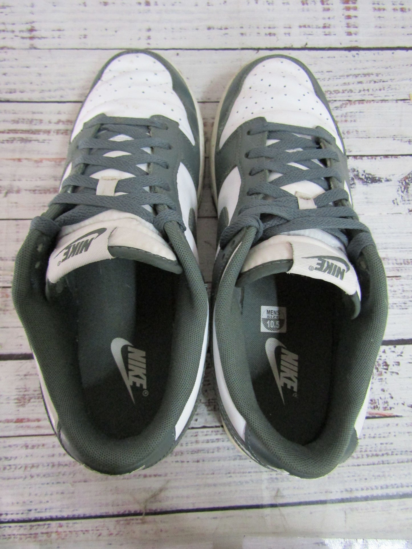 Nike Dunk Low Retro Men's White & Green Low Top Sneakers Size 10.5 DV0833-111
