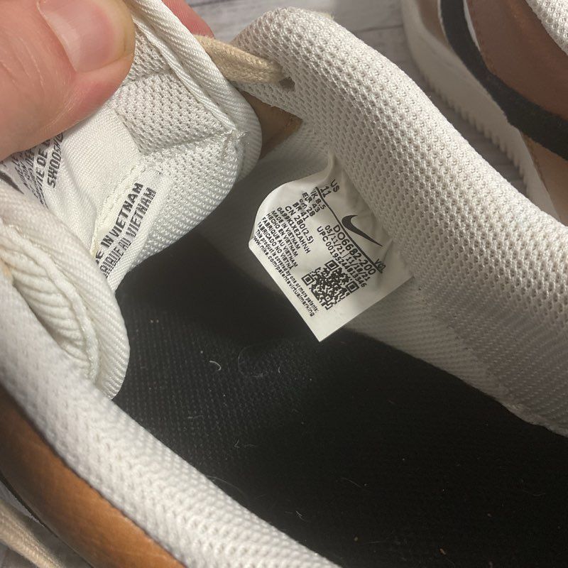 Nike Air Force 1 Low Ale Brown/Sanddrift Athletic Sneaker Women's Size 11