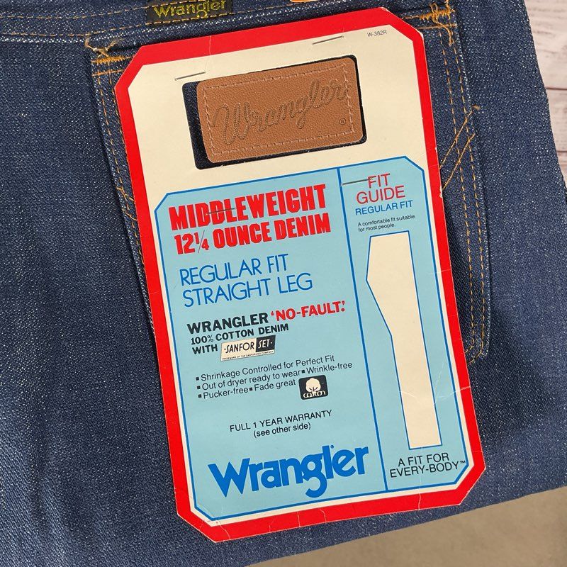 Vintage 80s Deadstock Wrangler Middleweight 12.25 oz Straight Leg Jeans 31x36