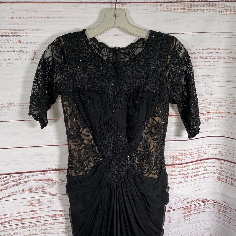 Tadashi Shoji Paillette Black Lace & Tulle S/S Gown Maxi Dress w/ Slip Size 0
